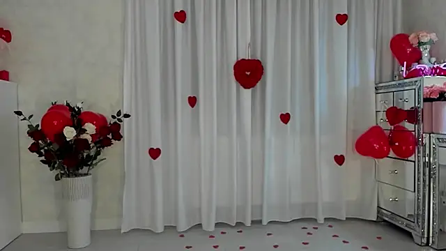 SeductiveButterfly online show from 02-14-25, 12:51