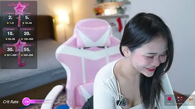 Snapshot of laybunny1 chatting on 01-02-25, 01:49 laybunny1 online show from 01-02-25, 01:49