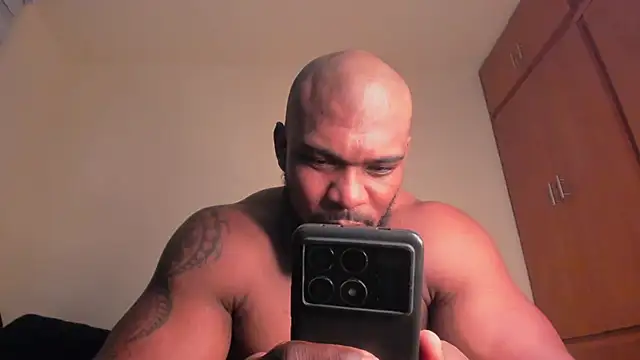 Tyler Waka01 online show from 08-04-26, 09:50