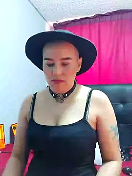 TamySweetness online show from 12-23-24, 04:17