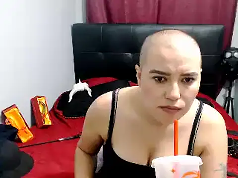 TamySweetness online show from 12-23-24, 10:55
