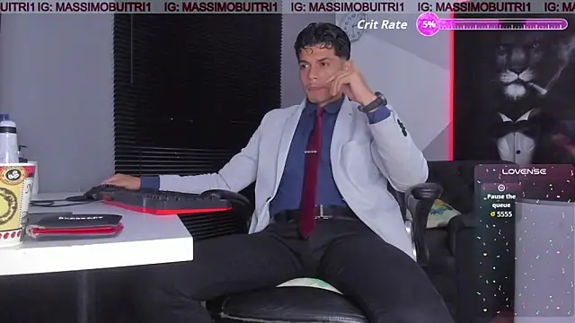 Snapshot of massimo_g chatting on 10-23-25, 12:10 massimo g online show from 10-23-25, 12:10