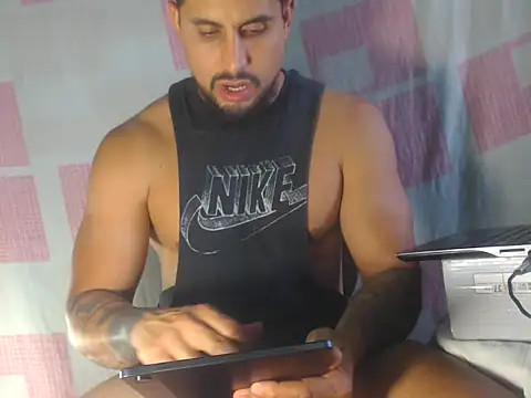 sebasx412 online show from 09-23-25, 08:01