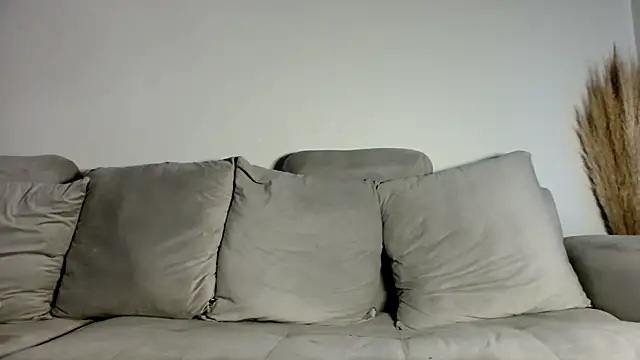 Snapshot of BedroomBullyX5 chatting on 09-26-25, 10:08 BedroomBullyX5 online show from 09-26-25, 10:08