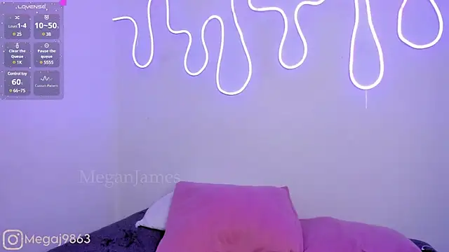 meganjames1 online show from 01-16-25, 12:31