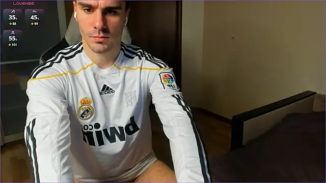 Snapshot of sam_huston chatting on 10-30-25, 10:32 sam huston online show from 10-30-25, 10:32