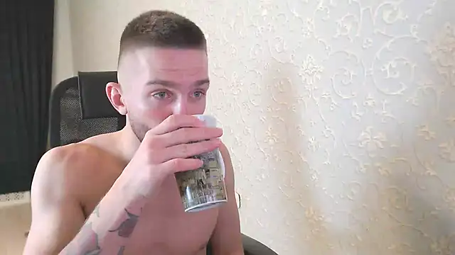 Marselle Laker online show from 01-10-25, 05:26