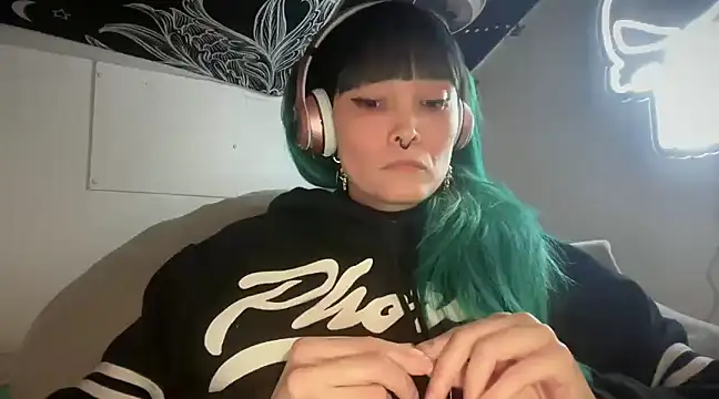 FRRANNKIE online show from 02-28-25, 01:58