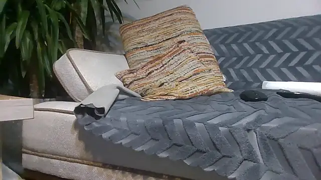 reslerkek31 online show from 02-18-26, 10:17