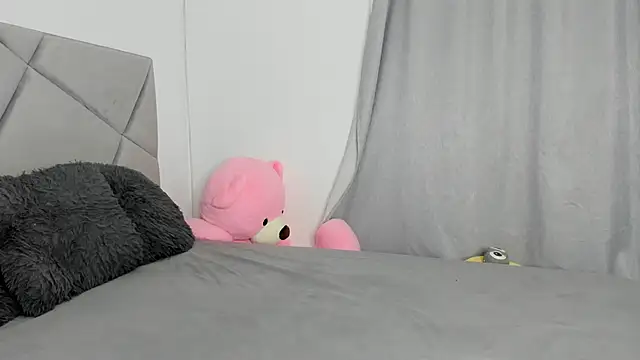 BlueEyesLexy online show from 11-25-25, 08:03