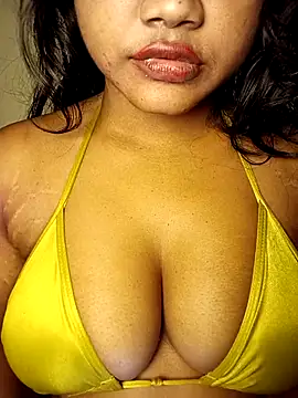 Hotlisa online show from 12-03-25, 05:04