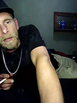 Snapshot of daddytim0 chatting on 01-12-26, 05:01 daddytim0 online show from 01-12-26, 05:01