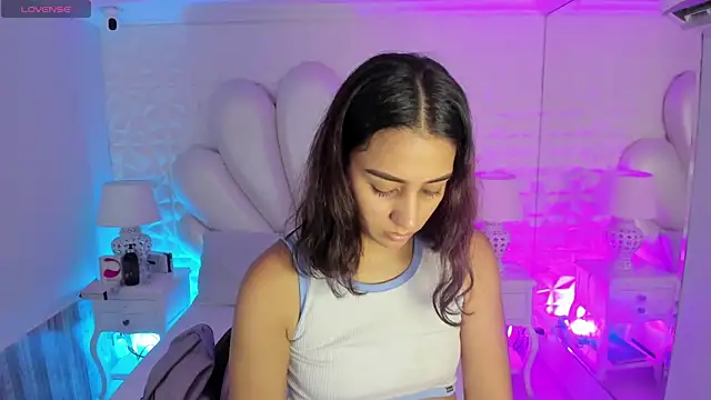 LucianaCarter online show from 01-15-25, 03:54