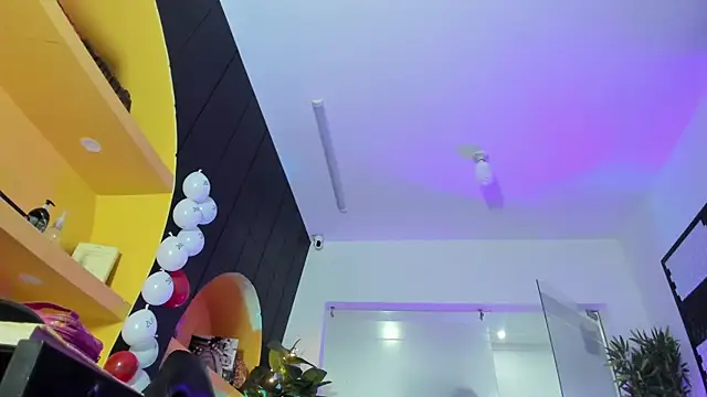 LucianaCarter online show from 01-30-25, 03:55