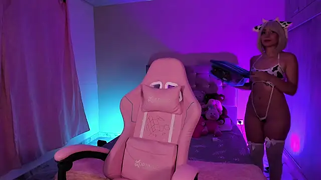 LucianaCarter online show from 02-07-26, 07:12