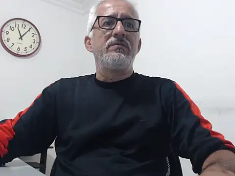 cenizo10124 online show from 12-03-24, 04:03