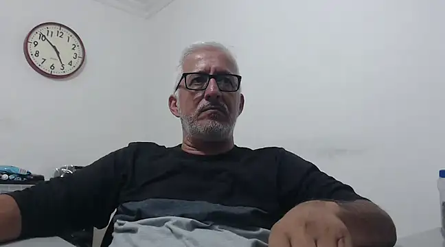 cenizo10124 online show from 12-18-24, 09:51