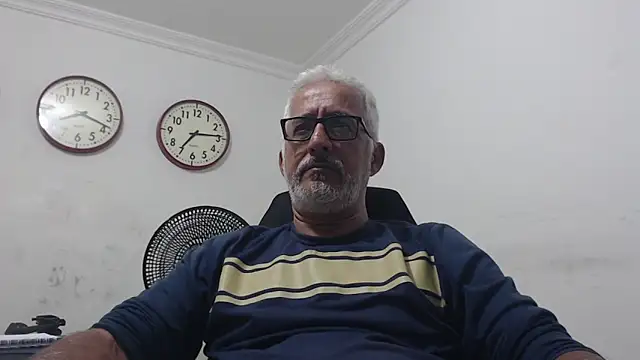 cenizo10124 online show from 09-12-25, 12:11