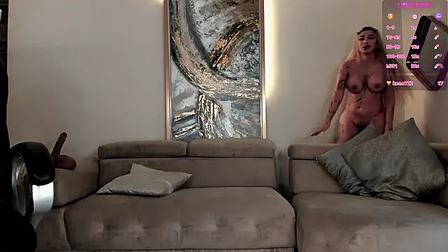 SophiePalmer online show from 01-28-25, 03:35