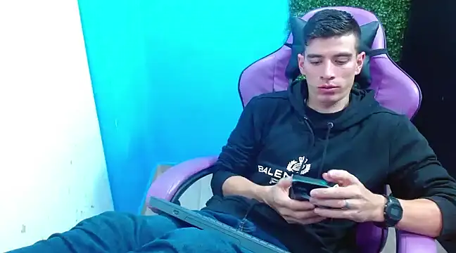 DEIBY BABY online show from 12-15-24, 02:52