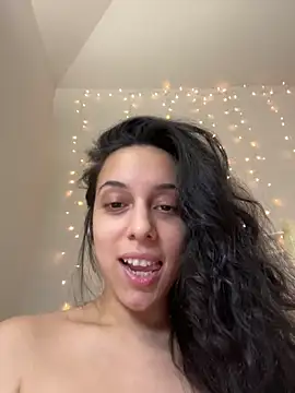 Natur4lBeautyb33 online show from 01-10-25, 09:42