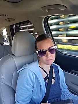 SkyelarSommer online show from 01-12-26, 02:11