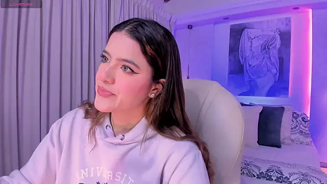 Snapshot of nathalie_rivers chatting on 02-10-26, 11:14 nathalie rivers online show from 02-10-26, 11:14