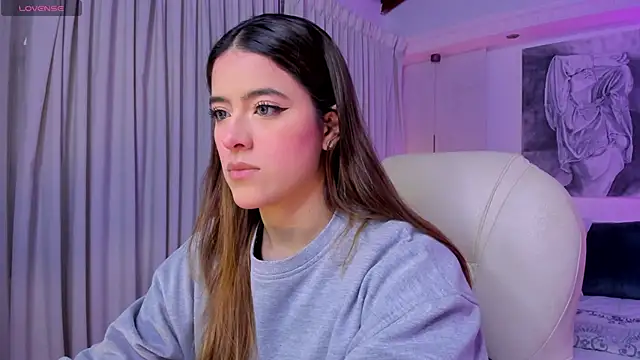 Snapshot of nathalie_rivers chatting on 02-20-26, 11:22 nathalie rivers online show from 02-20-26, 11:22