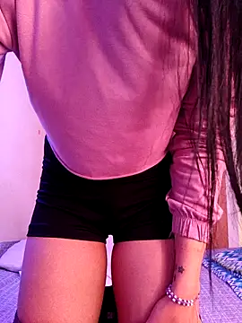 LissaThompsom online show from 03-19-25, 01:51