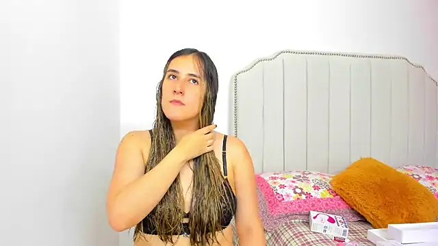 Hanna86 online show from 02-22-25, 07:03