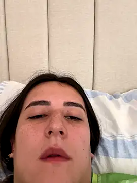 Hanna86 online show from 12-14-25, 01:38