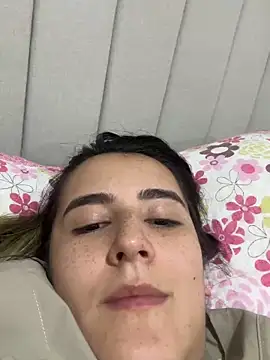 Snapshot of Hanna86 chatting on 03-01-26, 02:13 Hanna86 online show from 03-01-26, 02:13