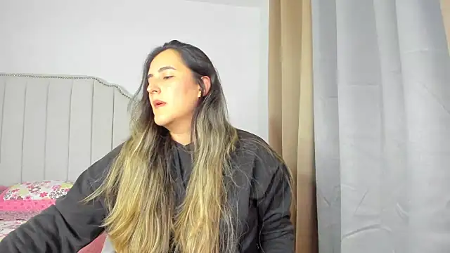 Snapshot of Hanna86 chatting on 03-08-26, 11:41 Hanna86 online show from 03-08-26, 11:41