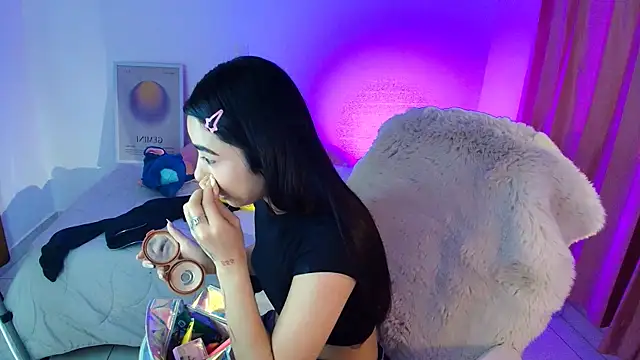 AmyOlimpo online show from 05-19-26, 01:56