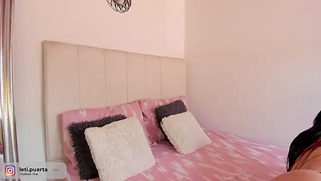 leticiapuerta9 online show from 02-20-25, 08:47