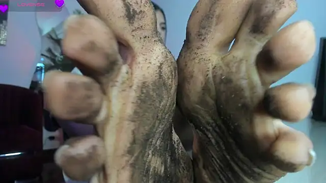 Snapshot of NebetColin chatting on 01-20-25, 01:50 NebetColin online show from 01-20-25, 01:50