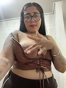 croftsmila online show from 06-18-26, 11:42