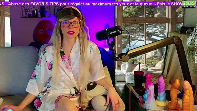 Snapshot of Kittychatte chatting on 11-09-25, 11:08 Kittychatte online show from 11-09-25, 11:08