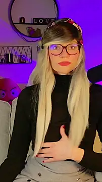 Snapshot of Kittychatte chatting on 03-24-26, 02:11 Kittychatte online show from 03-24-26, 02:11