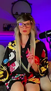 Kittychatte online show from 05-08-26, 12:43