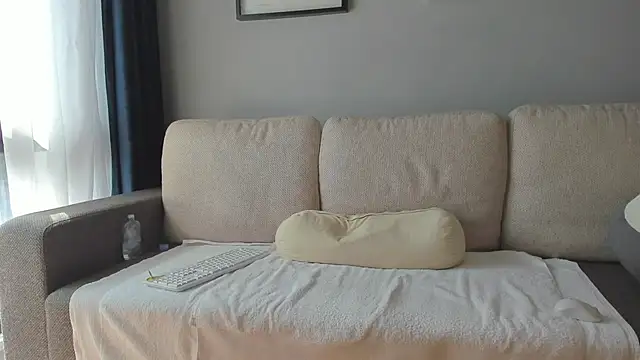 Snapshot of bellahot77 chatting on 02-28-25, 11:25 bellahot77 online show from 02-28-25, 11:25