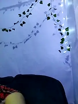 Umaru uwu online show from 03-06-25, 06:16