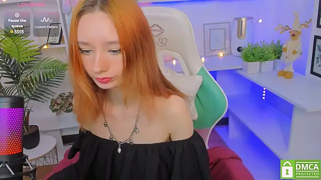 Katia Kim online show from 01-13-25, 06:27
