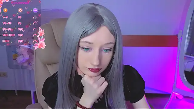 Katia Kim online show from 11-24-25, 06:24