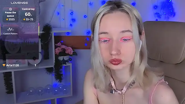 Katia Kim online show from 01-06-26, 06:28