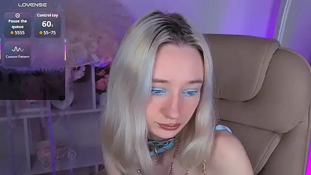 Katia Kim online show from 01-10-26, 06:15