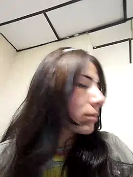 Mhelanny2 online show from 05-10-26, 05:45
