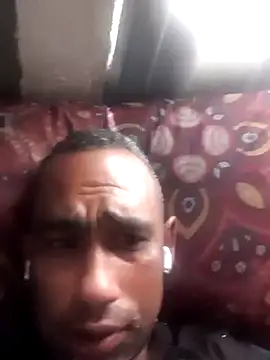 Snapshot of Dillon455669 chatting on 03-16-25, 11:05 Dillon455669 online show from 03-16-25, 11:05