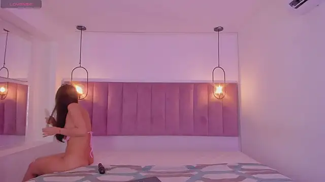 luisah  online show from 02-08-25, 02:47