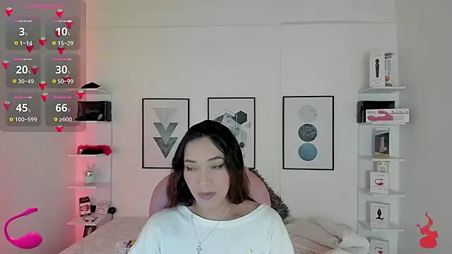 Snapshot of cristal__hot_1 chatting on 01-17-25, 04:06 cristal hot 1 online show from 01-17-25, 04:06